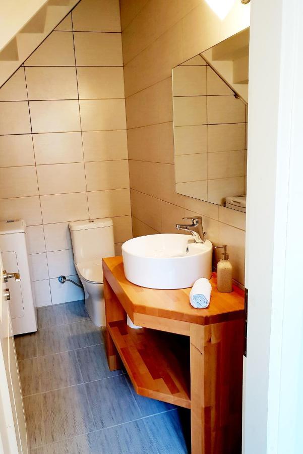 Reiki Apartments Ereikoussa Экстерьер фото